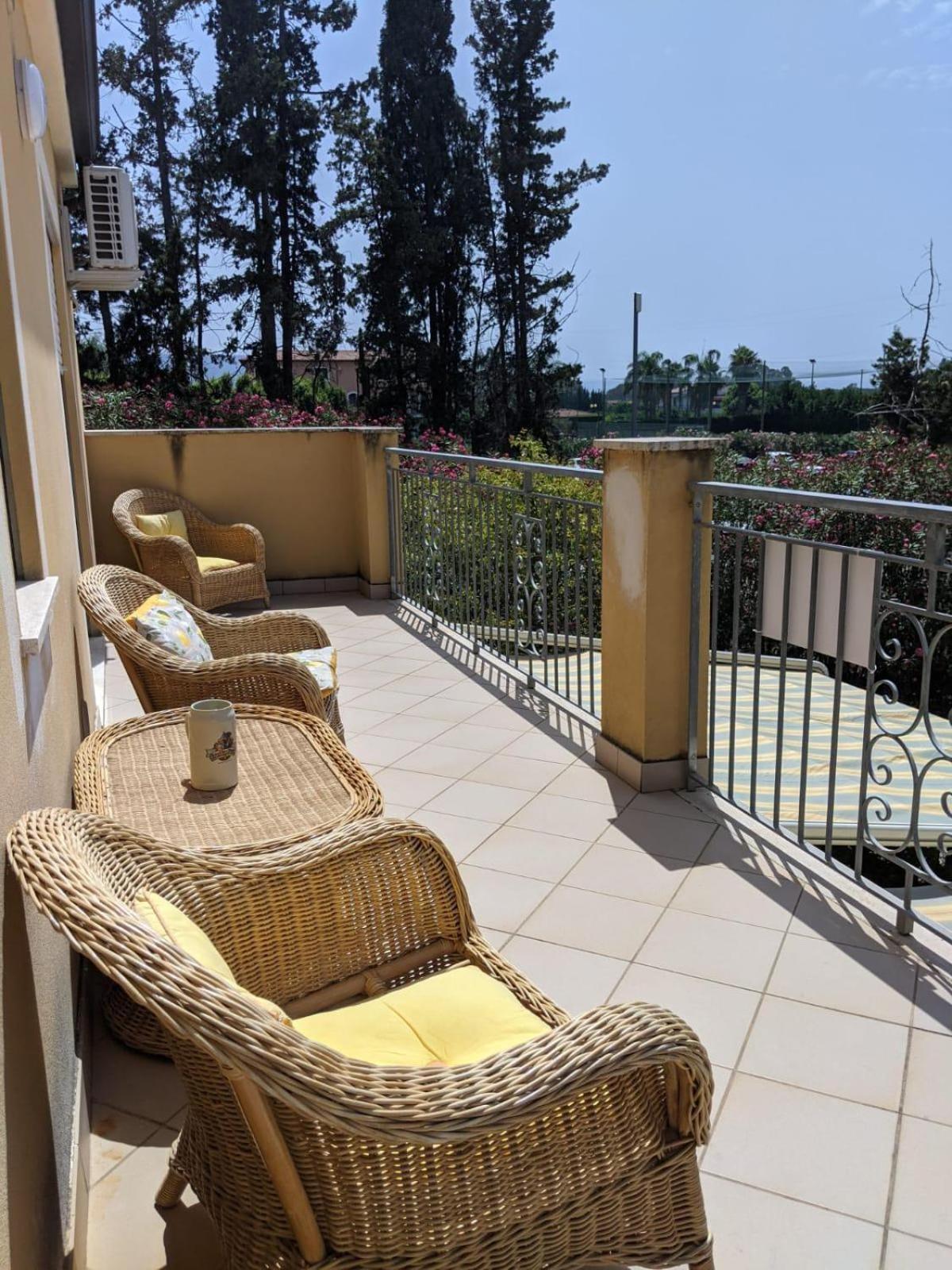 Apartment Difesa Pizzo Екстериор снимка