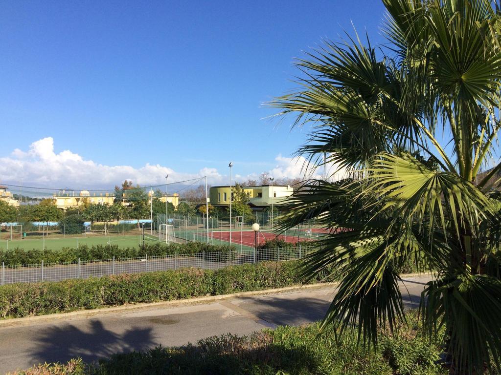 Apartment Difesa Pizzo Екстериор снимка